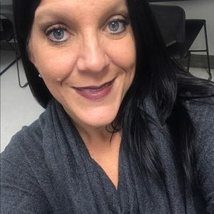 Meet your Posher, Christy